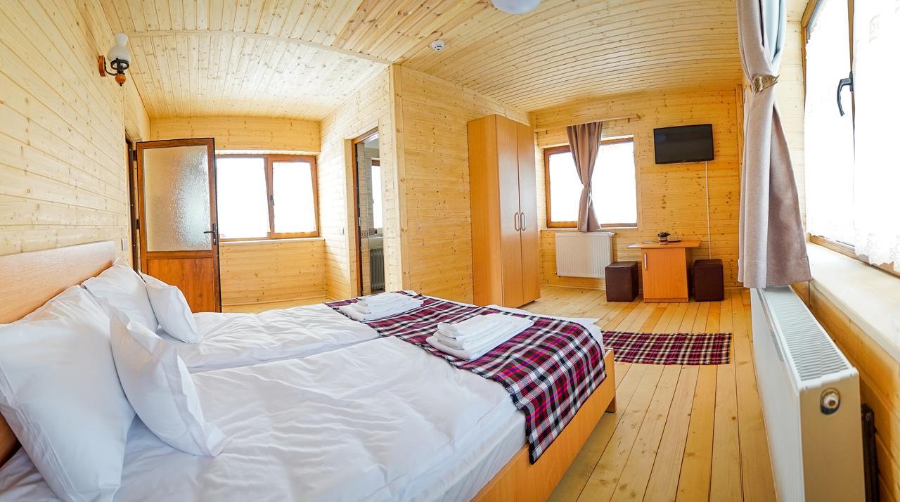 Casa Ralucai Hotell Moisei Eksteriør bilde
