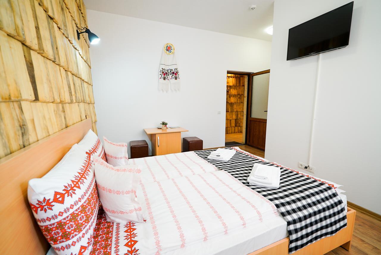 Casa Ralucai Hotell Moisei Eksteriør bilde