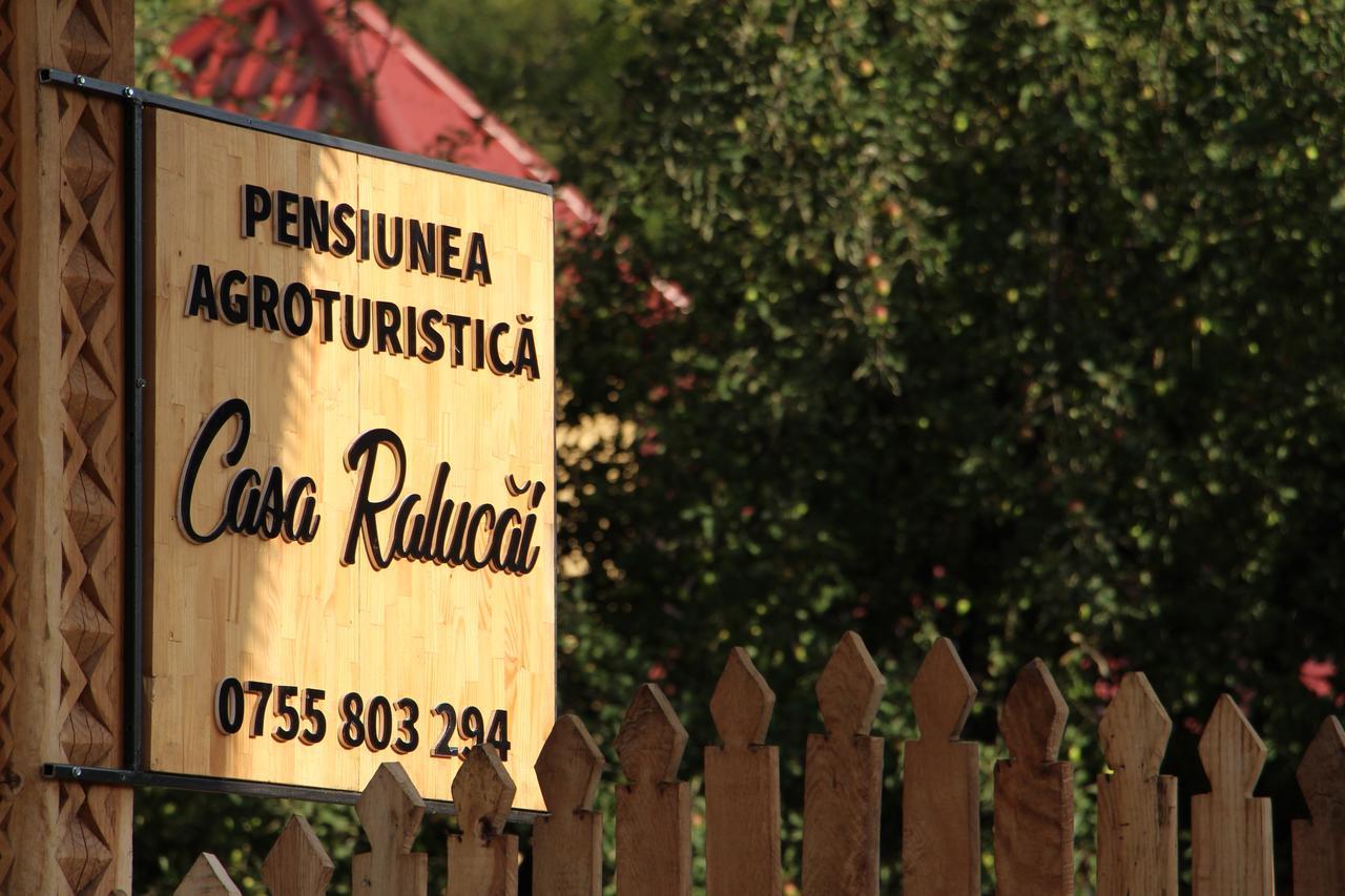 Casa Ralucai Hotell Moisei Eksteriør bilde